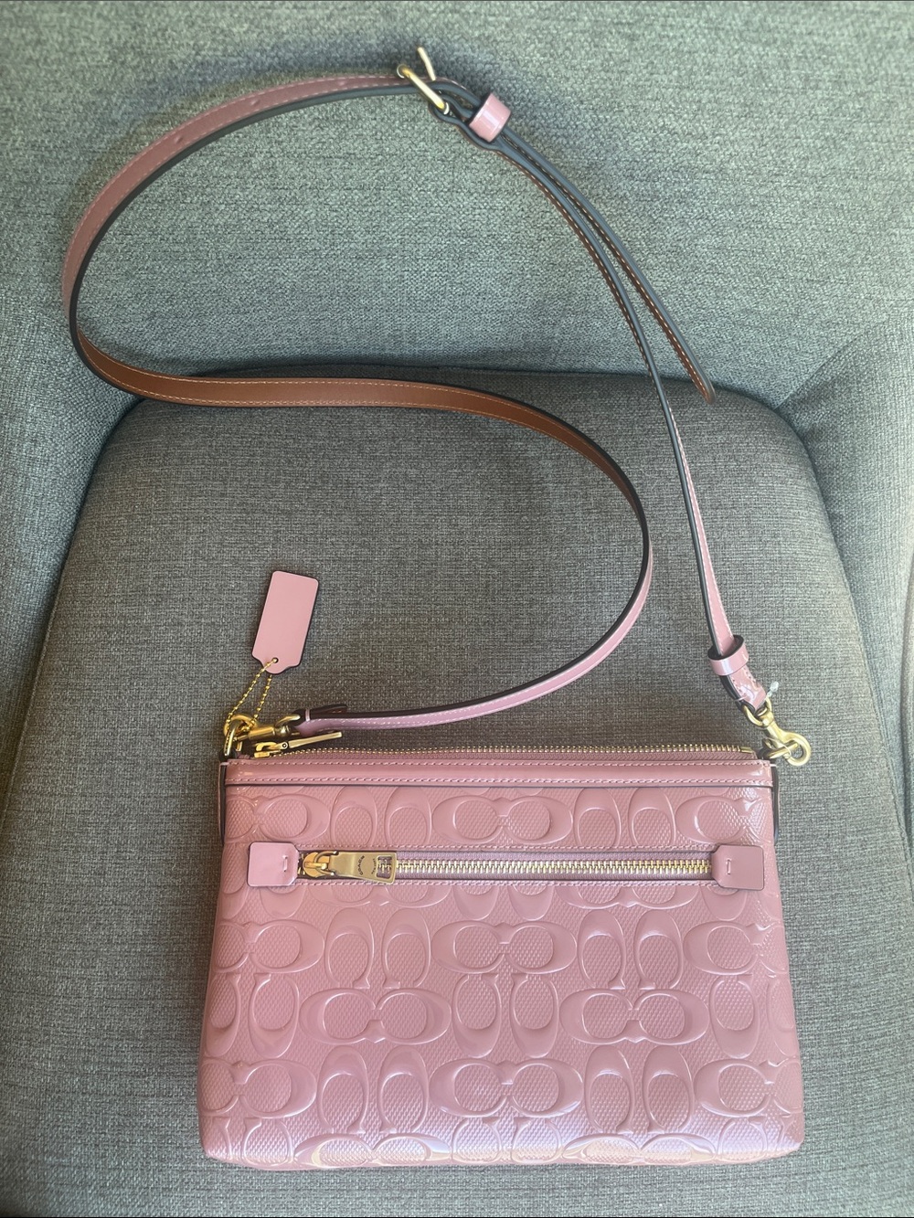 Worn 1x Coach Pink Signature Embossed Leather Crossbody - Picture 7 of 11